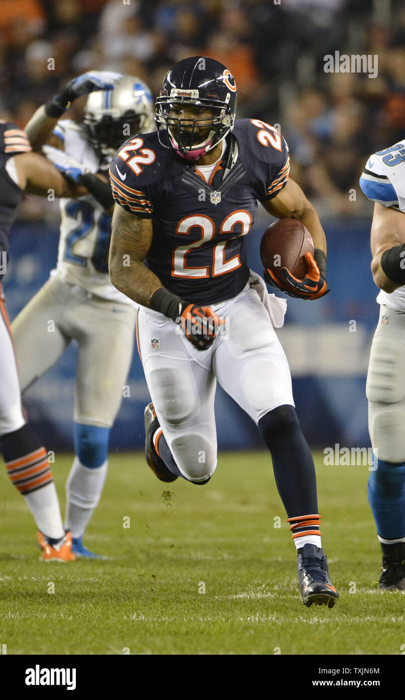 Chicago Bears running back Matt Forte runs for a 39-yard gain during ...