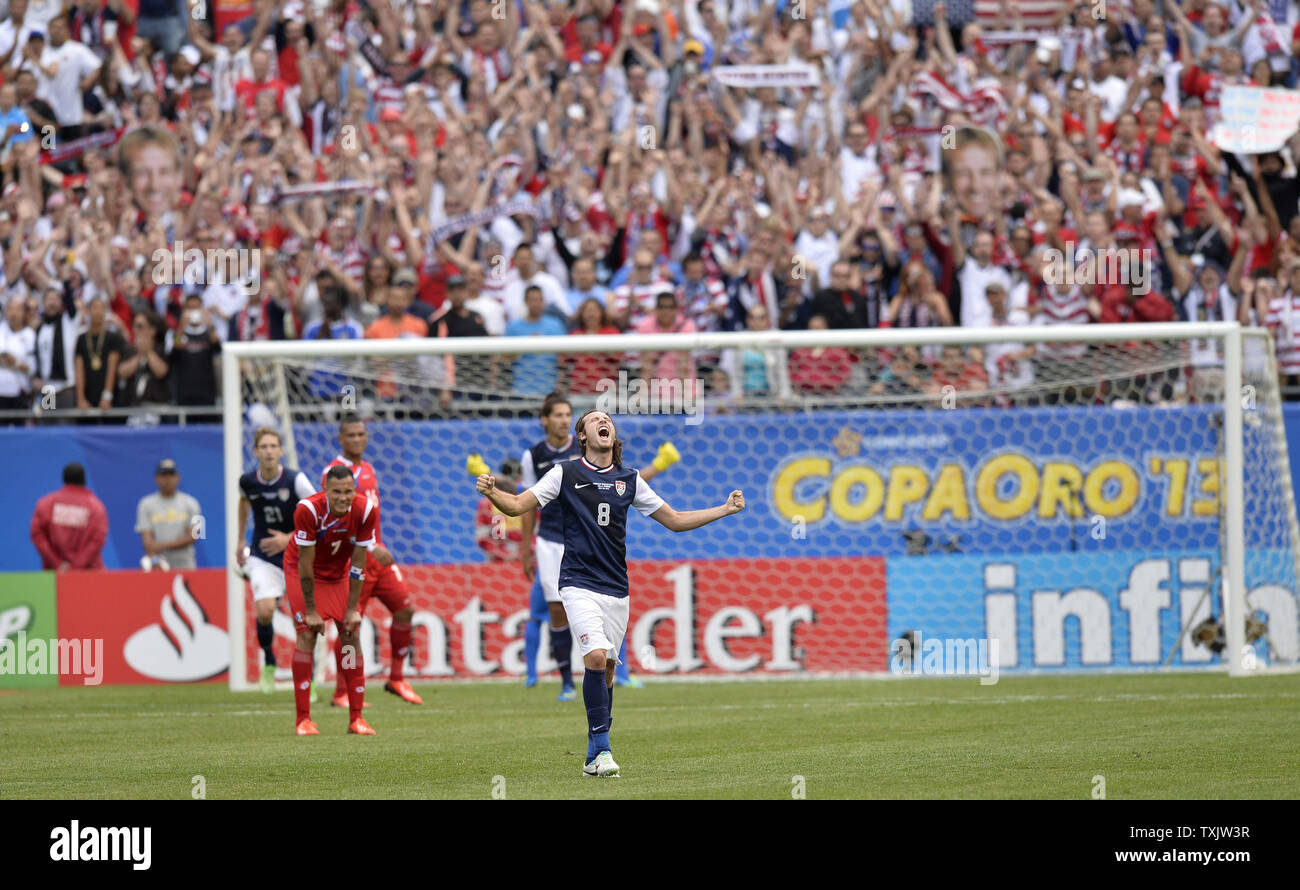 United States midfielder Mix Diskerud celebrates after time expires in the 2013 CONCACAF Gold Cup Final at Soldier Field in Chicago on July 28, 2013. The United States defeated Panama 1-0.     UPI/Brian Kersey Stock Photo