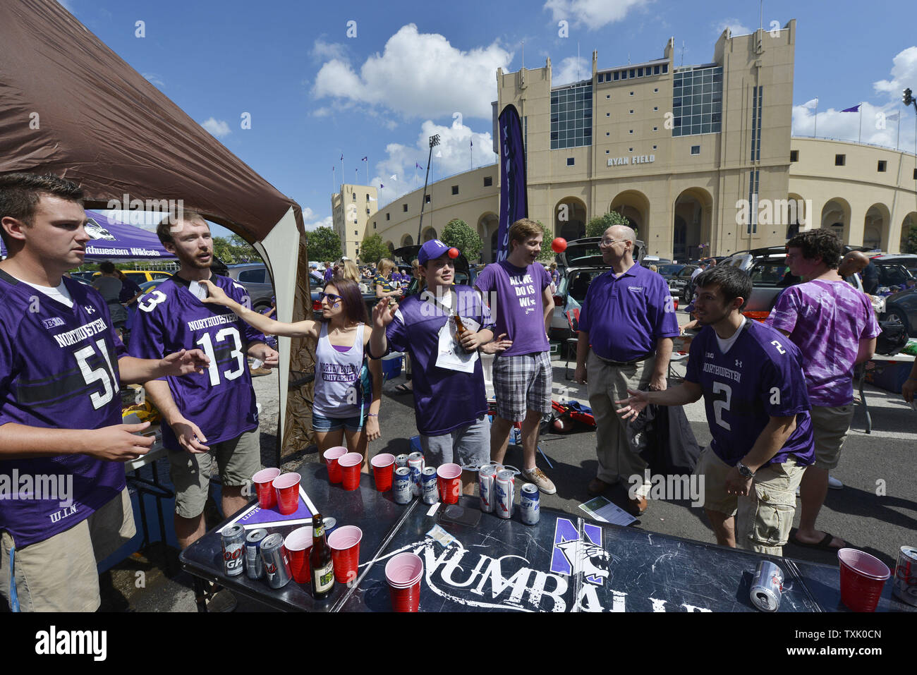 College tailgate hires stock photography and images Alamy