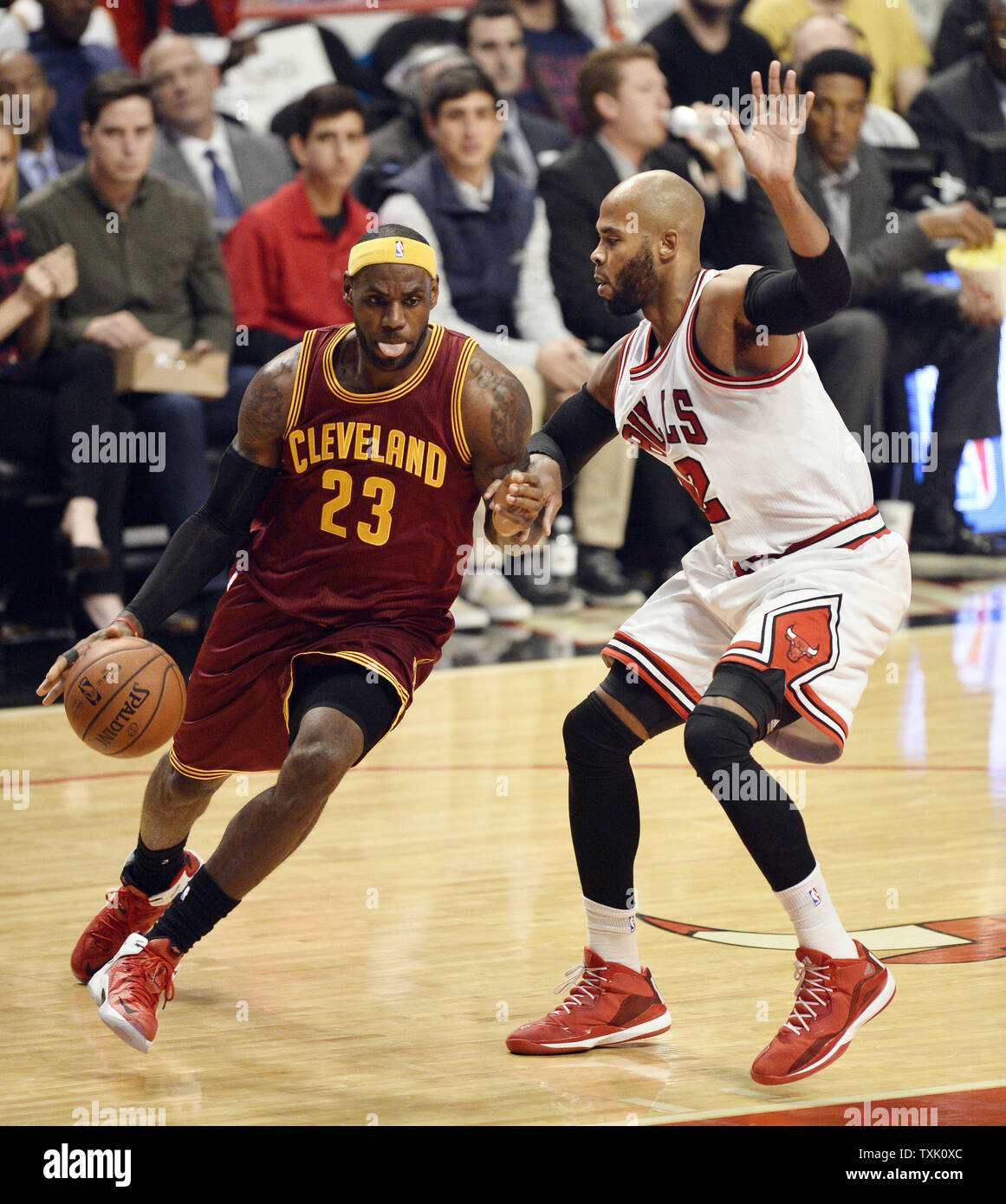 Cleveland Cavaliers Forward Lebron James L Drives On Chicago Bulls Forward Taj Gibson During The First Quarter At The United Center In Chicago On October 31 2014 Upi Brian Kersey Stock Photo Alamy