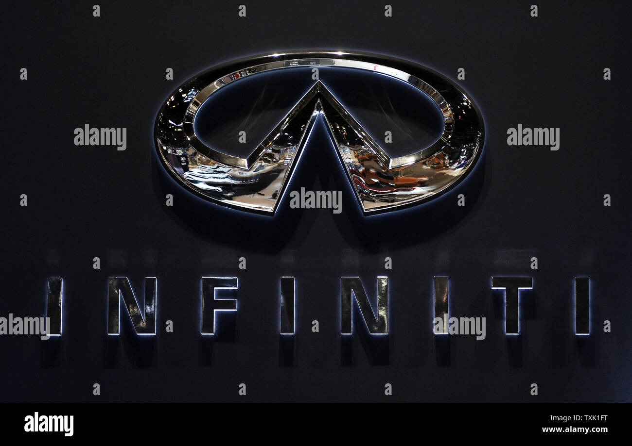 Infiniti logo hires stock photography and images Alamy