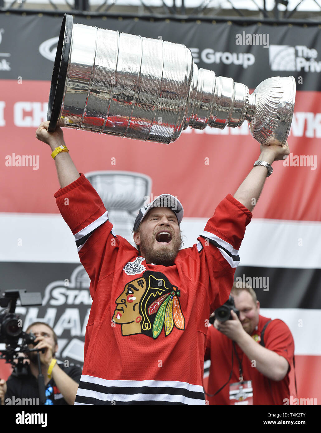 Timonen blackhawks jersey 2025