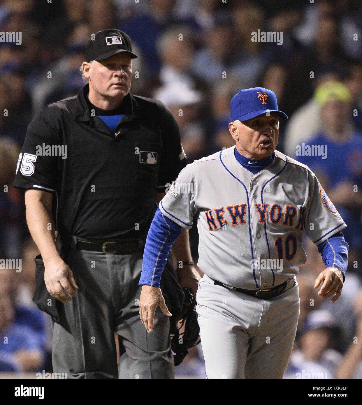 Baseball umpire and manager hi-res stock photography and images - Page 9 -  Alamy