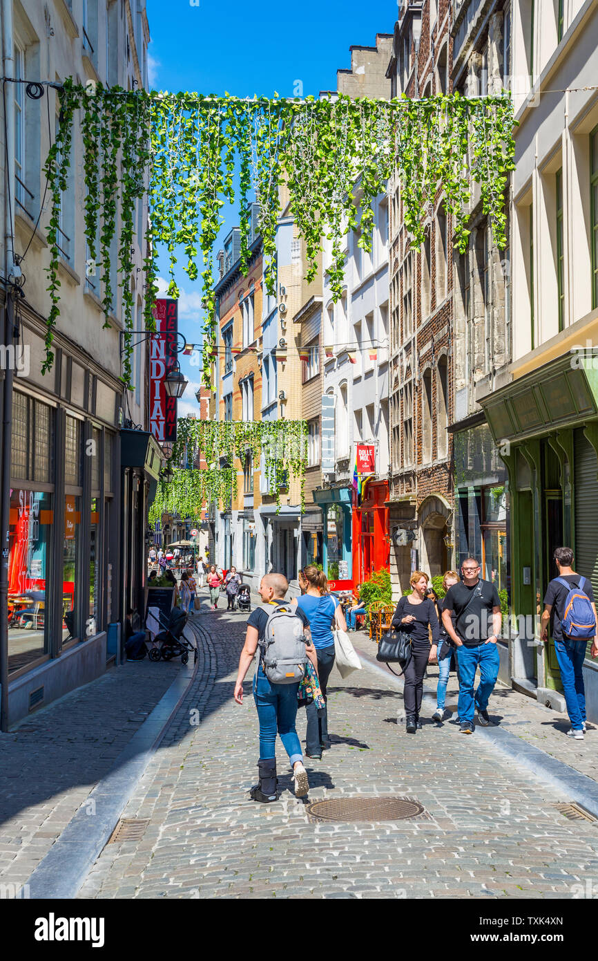 Narrow street in Brussels city centre - Belgium. Stock Photo