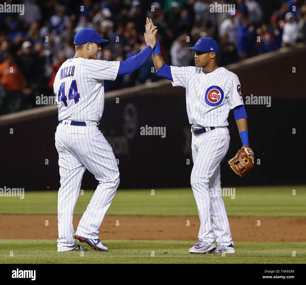 Chicago Cubs Anthony Rizzo (L) celebrates with Addison Russell (R ...