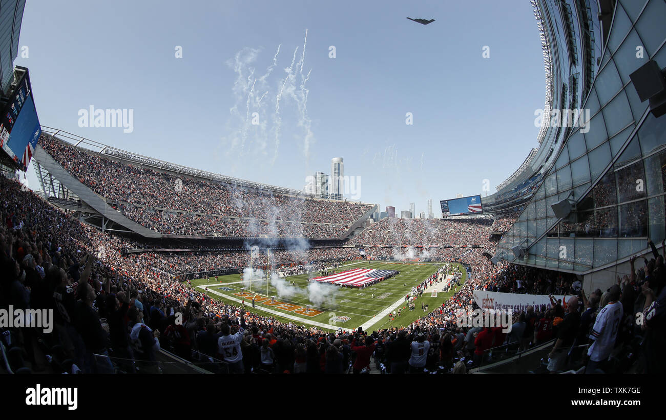 General view of Soldier field before a NFL football game between the Green  Bay Packers and Chicago Bears Sunday, Oct 17. 2021, in Chicago. (AP  Photo/Jeffrey Phelps Stock Photo - Alamy