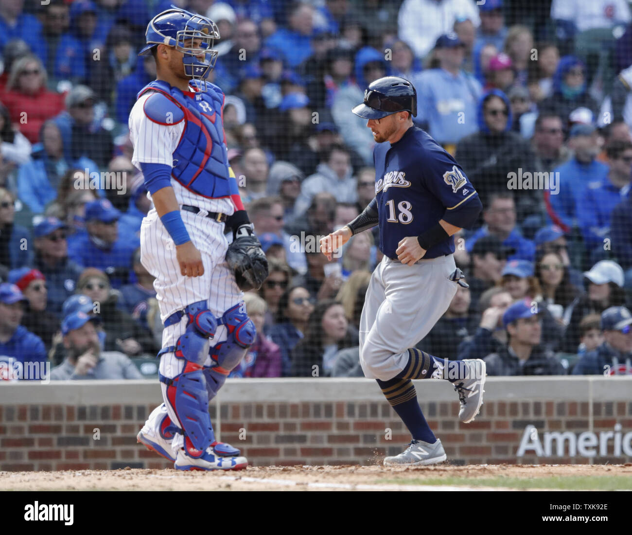 April 18, 2018: Milwaukee Brewers third baseman Travis Shaw #21 in action  during the Major League Baseball game between the Milwaukee Brewers and the  Cincinnati Reds at Miller Park in Milwaukee, WI.