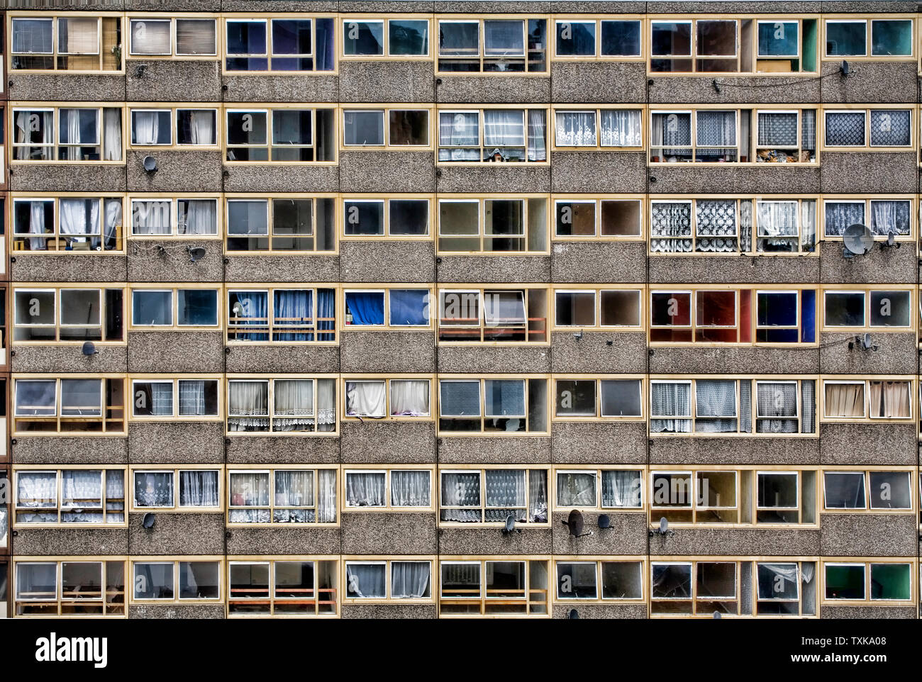 Ugly tower block london tower hi res stock photography and images