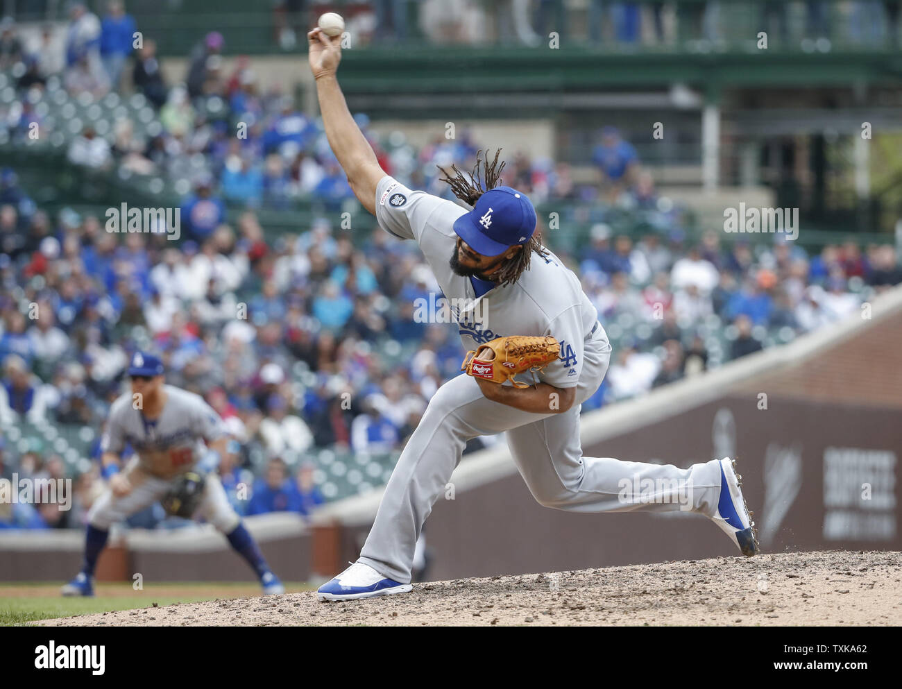 Los Angeles Dodgers relief pitcher Kenley Jansen delivers against the
