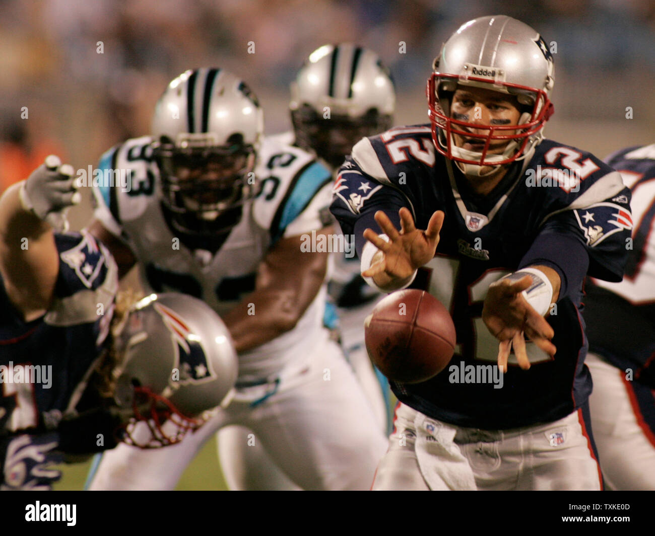 New England Patriots quarterback Tom Brady warms up prior to second half  action against the Miami Dolphins at Landshark stadium in Miami on December  6, 2009 Stock Photo - Alamy