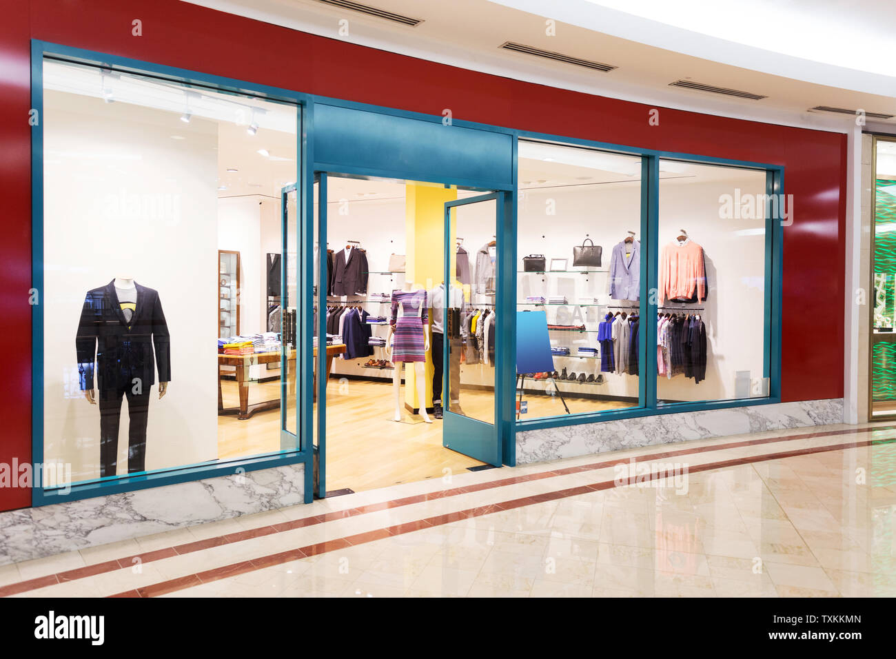 Entrance and display window of store Stock Photo Alamy