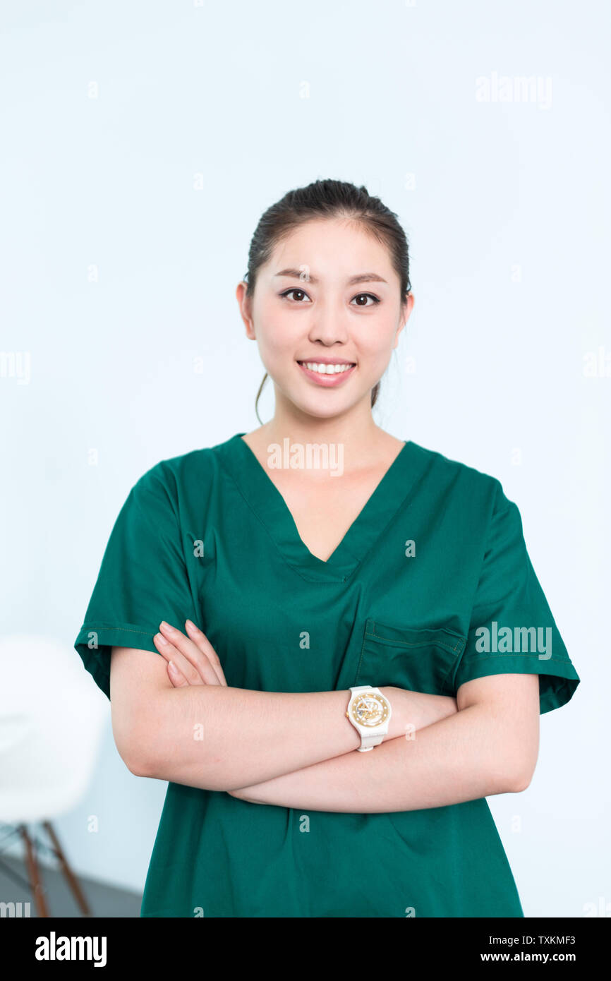 Asian chinese female doctor green hi-res stock photography and images ...
