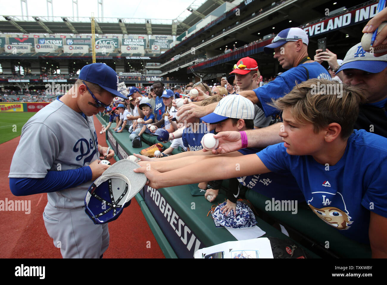 Joc Pederson Los Angeles Dodgers Signed Autographed Blue #31 Jersey –