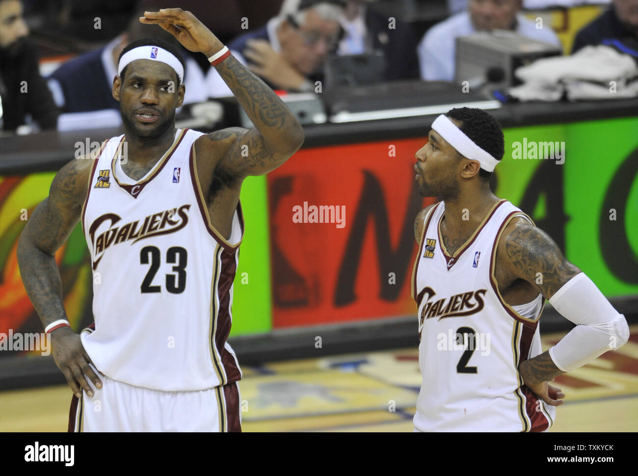 Lebron james shop mo williams