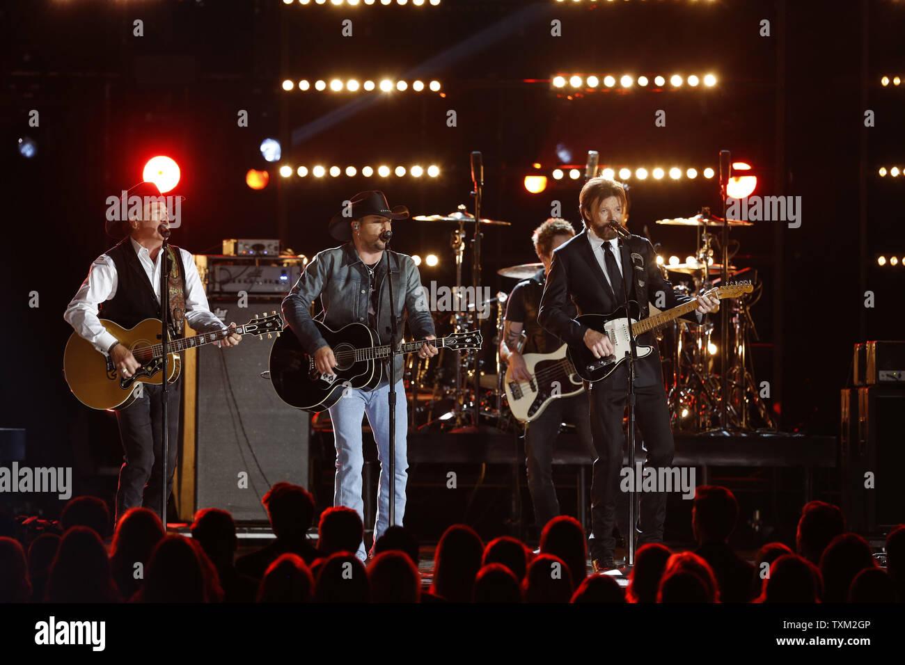 Brooks & dunn hires stock photography and images Alamy