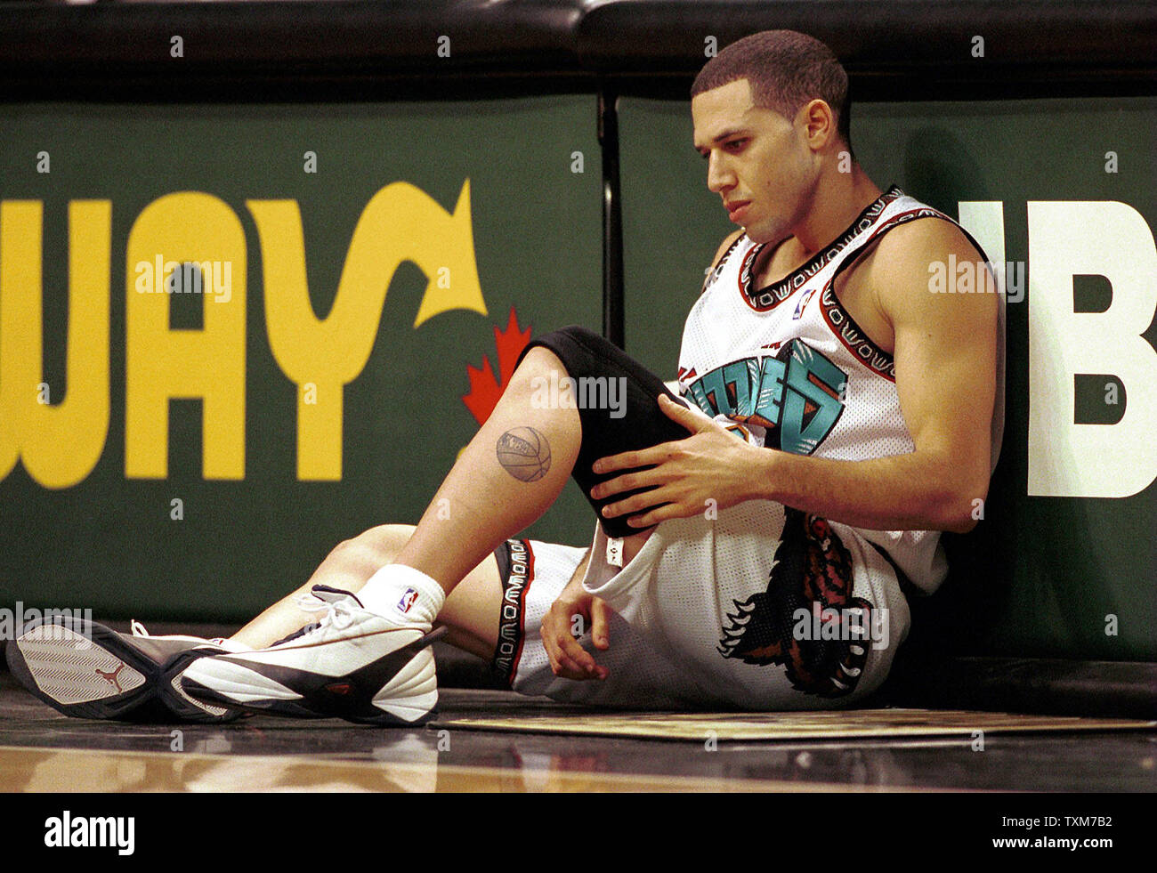 mike bibby shoes