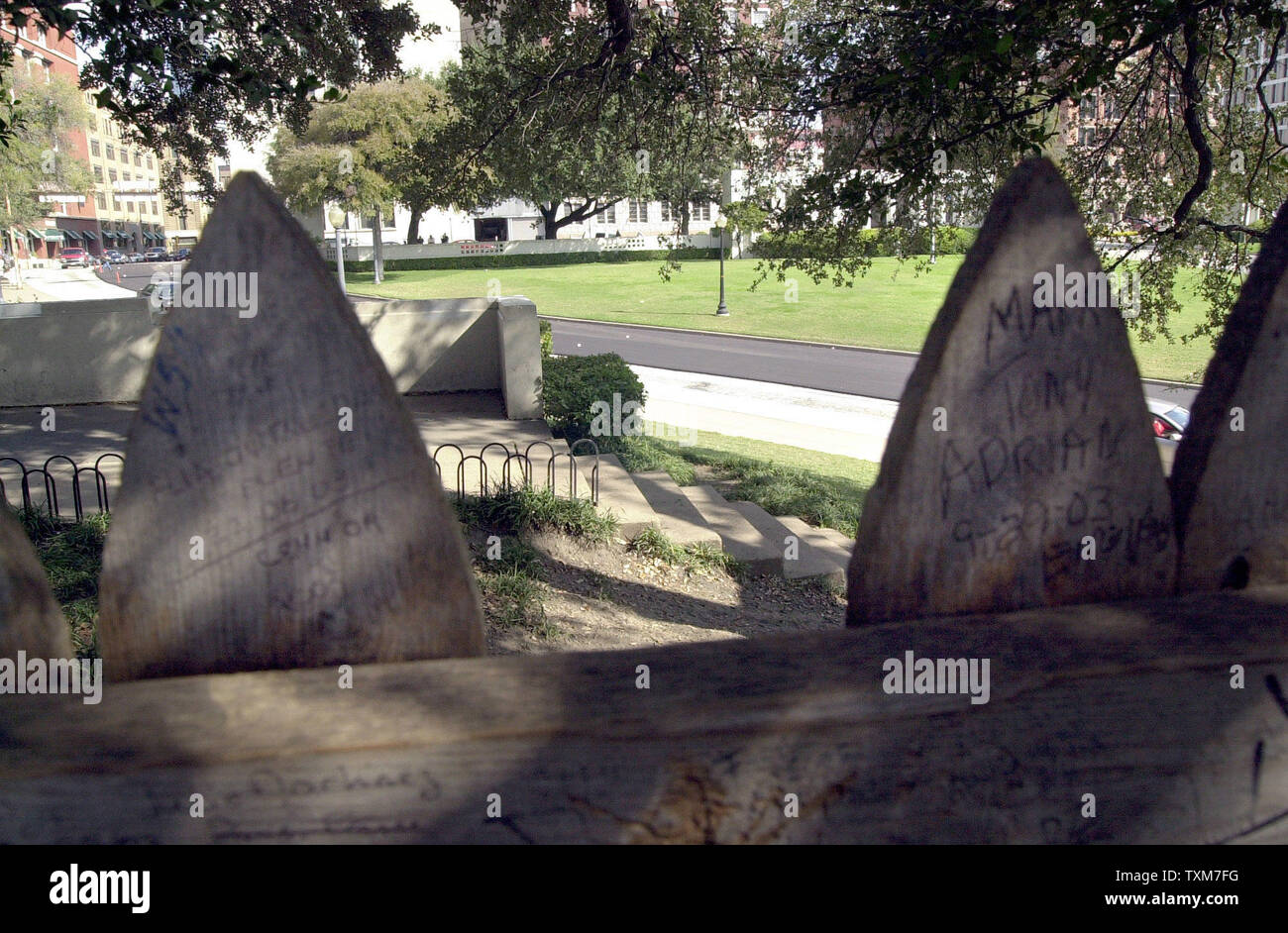Second shooter grassy knoll hires stock photography and images Alamy