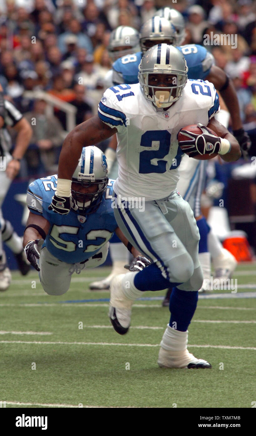 Julius irving hi-res stock photography and images - Alamy