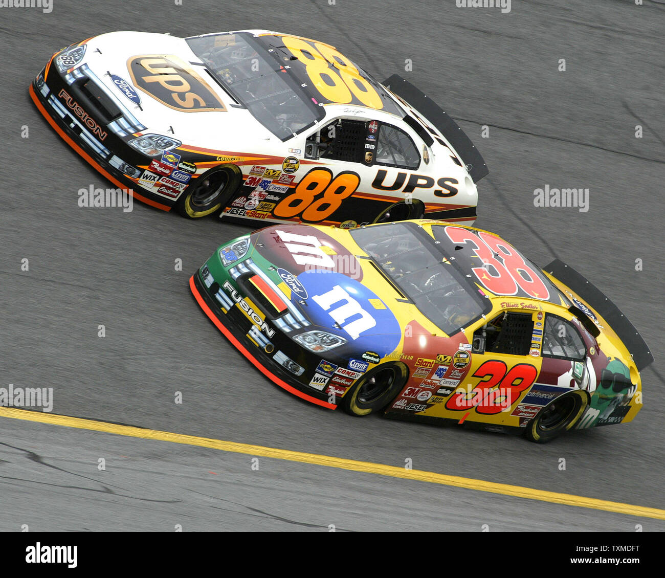 Elliott sadler hi-res stock photography and images - Alamy