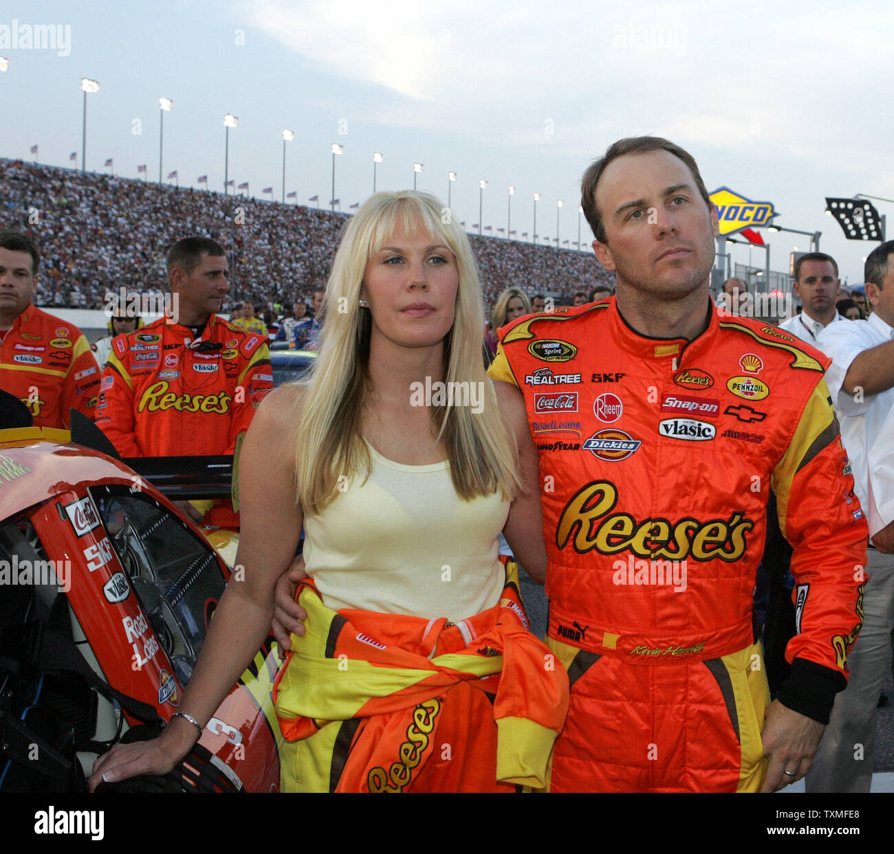 Delana Harvick's Instagram, Twitter & Facebook on IDCrawl