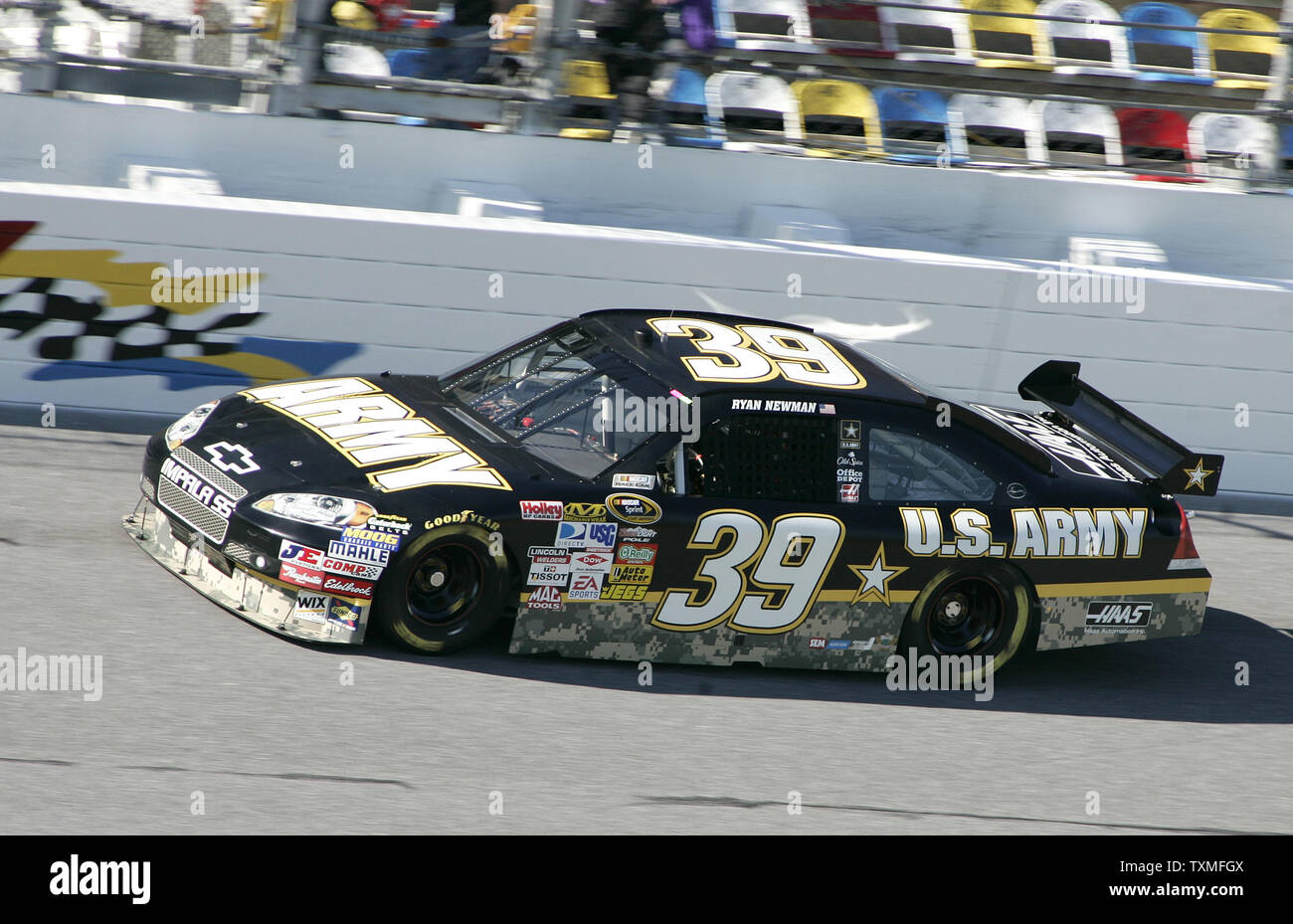 Driver Ryan Newman During Nascar Hi-res Stock Photography And Images ...