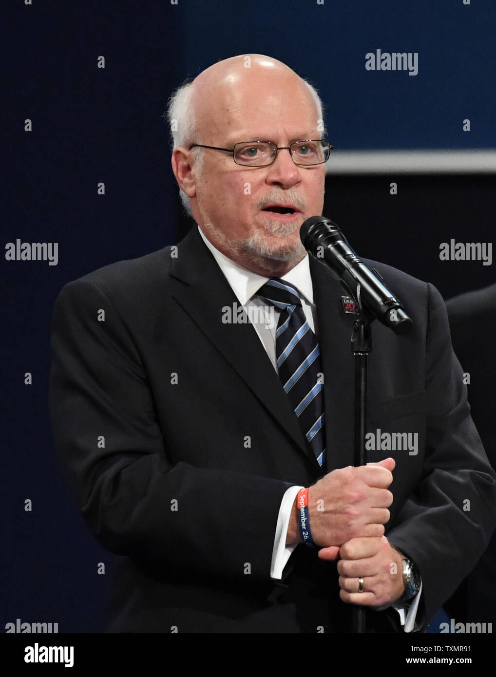 Stu Rabinowitz Hofstra president stuart rabinowitz hi-res stock photography and images ...