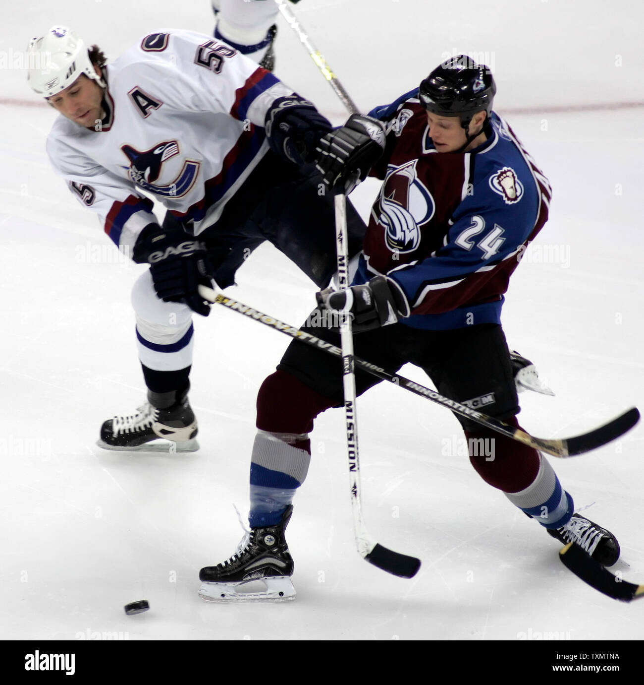 Vancouver Canuck's Markus Naslund skates with the puck during the third  period of a NHL game against the visiting Colorado Avalanche at Vancouver's  GM Place, October 22, 2005. (UPI Photo/Heinz Ruckemann Stock