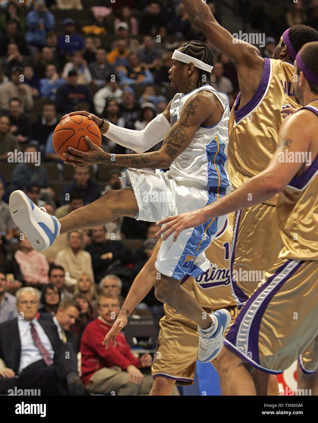 Allen iverson denver nuggets two hi-res stock photography and images ...