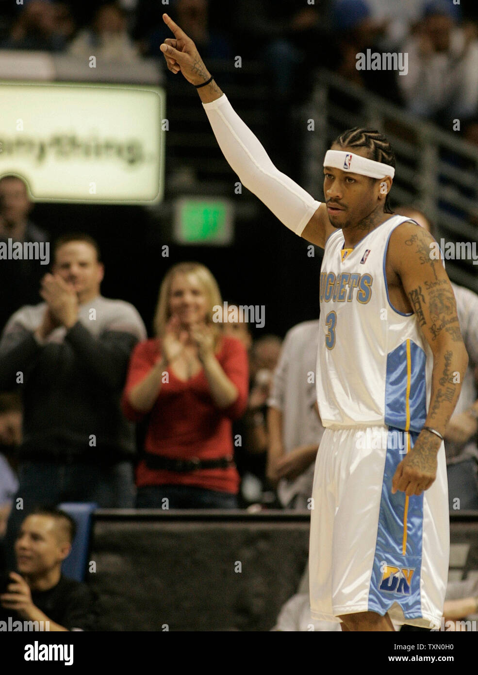 Nuggets play spoiler in Iverson's return – Boulder Daily Camera