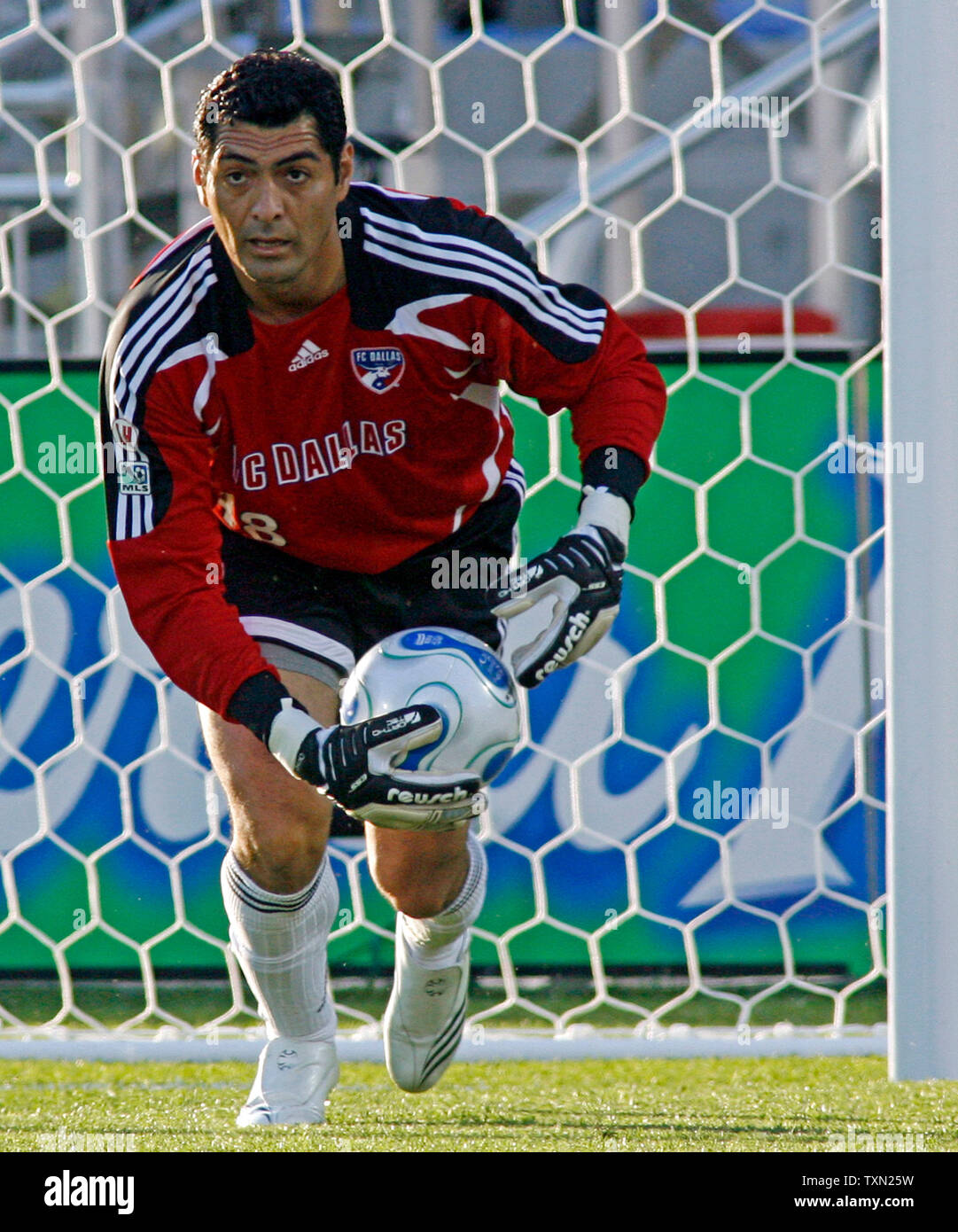 Fc dallas goalkeeper dario sala hi-res stock photography and images - Alamy