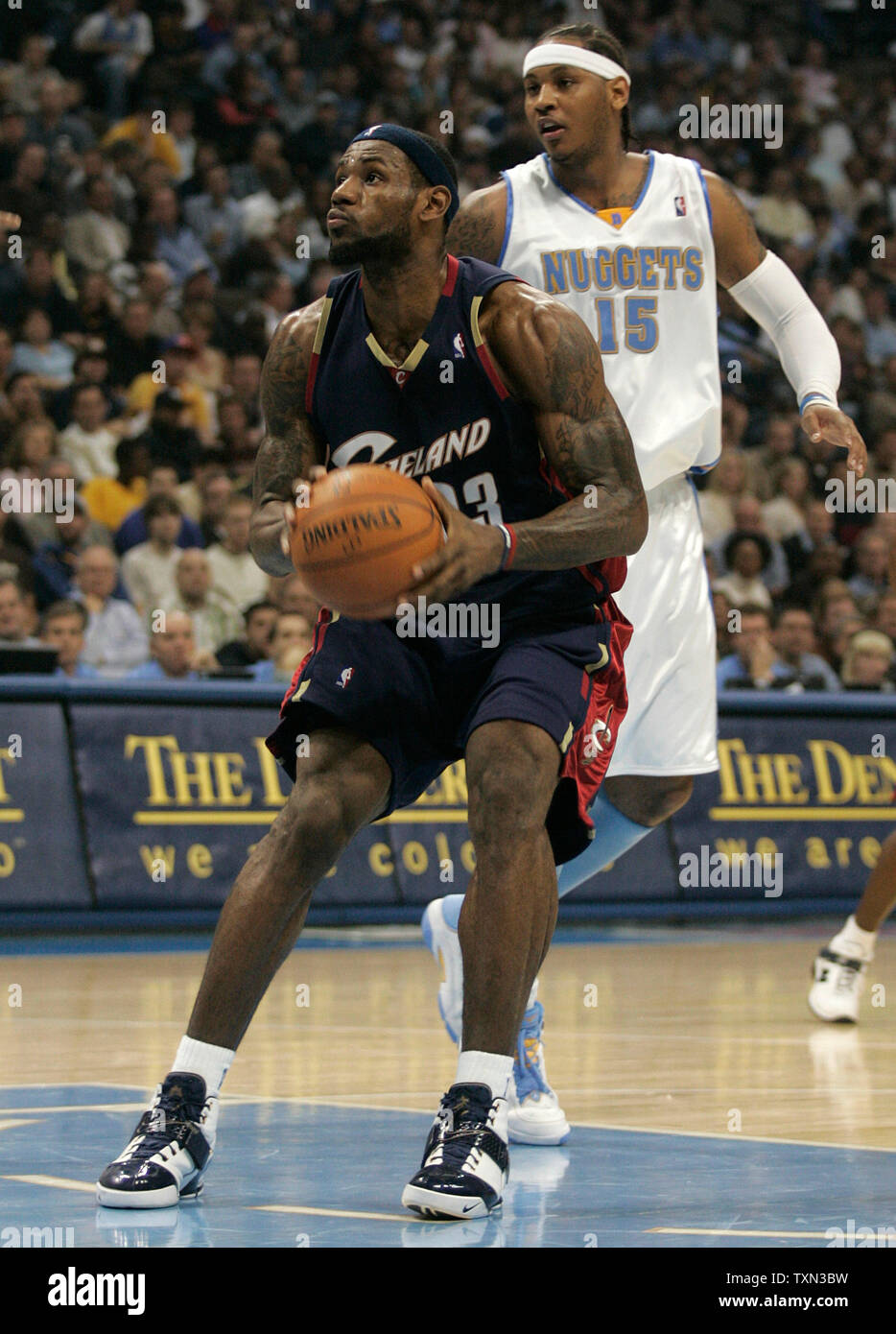Lebron james nba cavaliers 2003 hi-res stock photography and images - Alamy