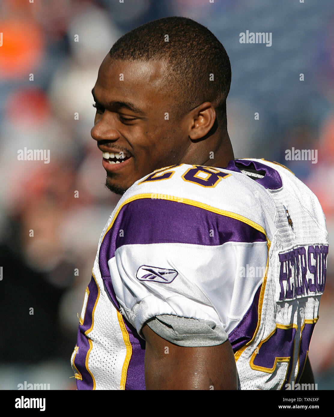 Adrian peterson hi-res stock photography and images - Alamy