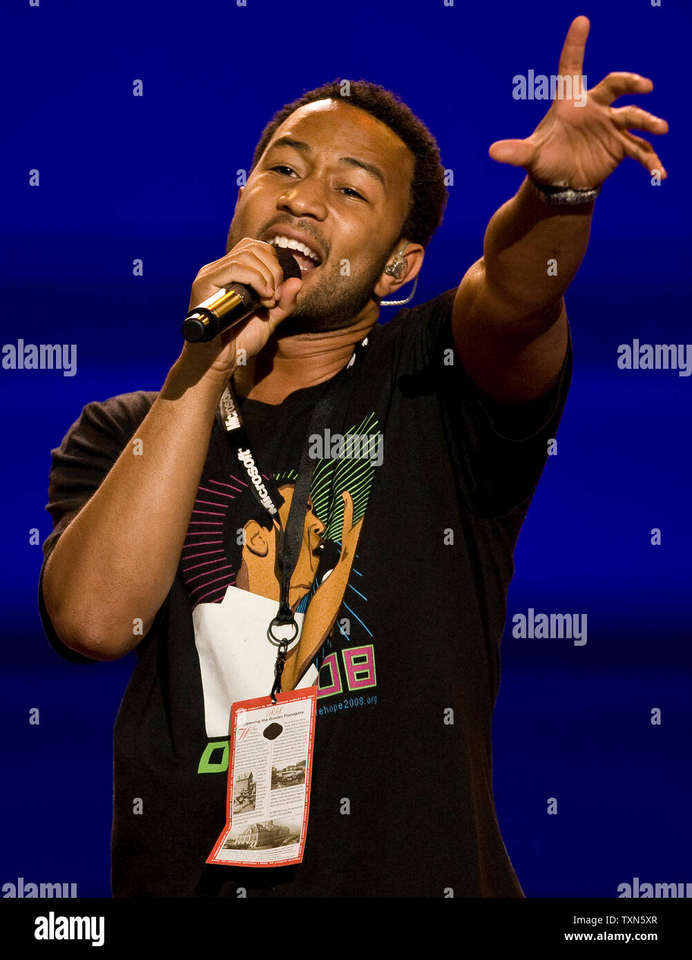 Singer John Legend Practices At The Podium For His Performance On The First Day Of The Democratic National Convention At The Pepsi Center In Denver On August 25 2008 Upi Photo Gary C