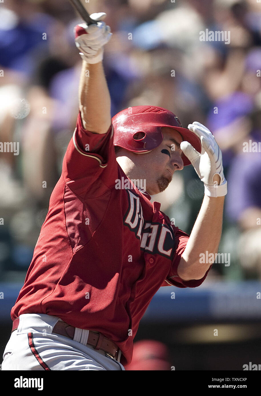 Arizona Diamondbacks first baseman Adam LaRoche bats against the