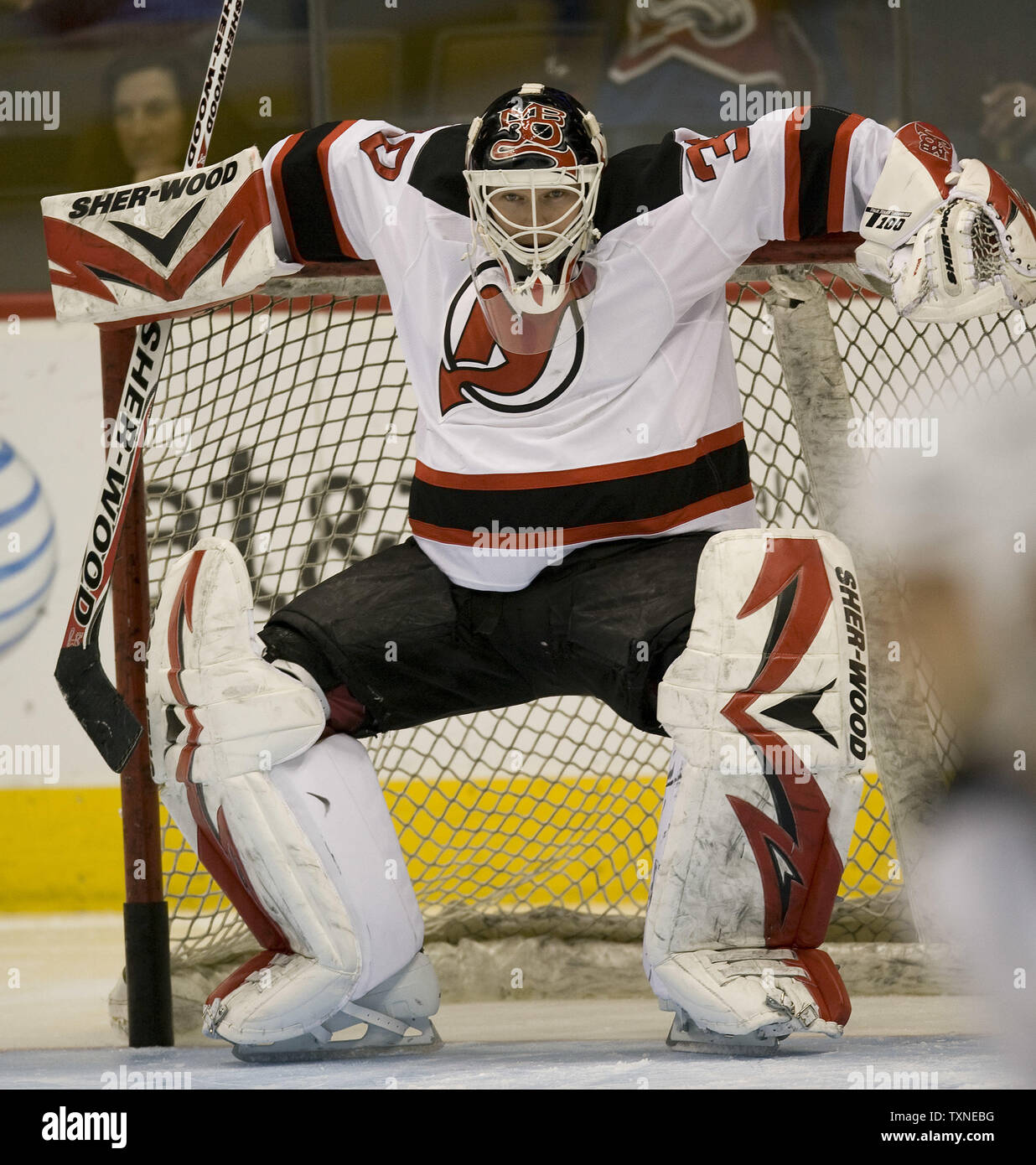 105 Martin Brodeur 2000 Stock Photos, High-Res Pictures, and