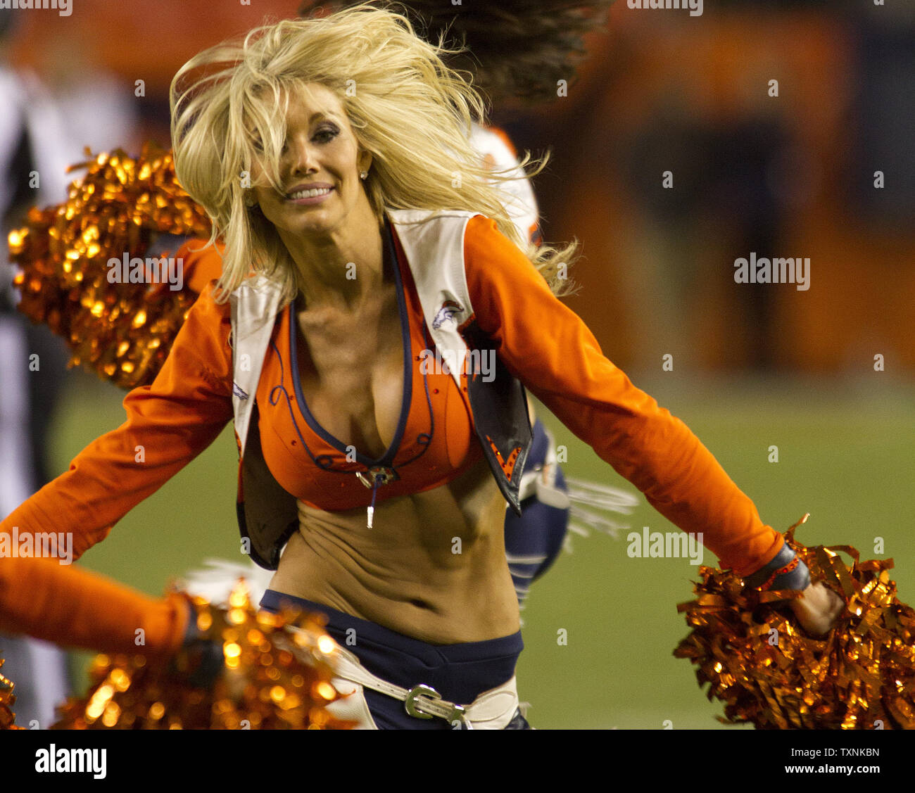 Tampa bay buccaneers cheerleaders sported hi-res stock photography and  images - Alamy