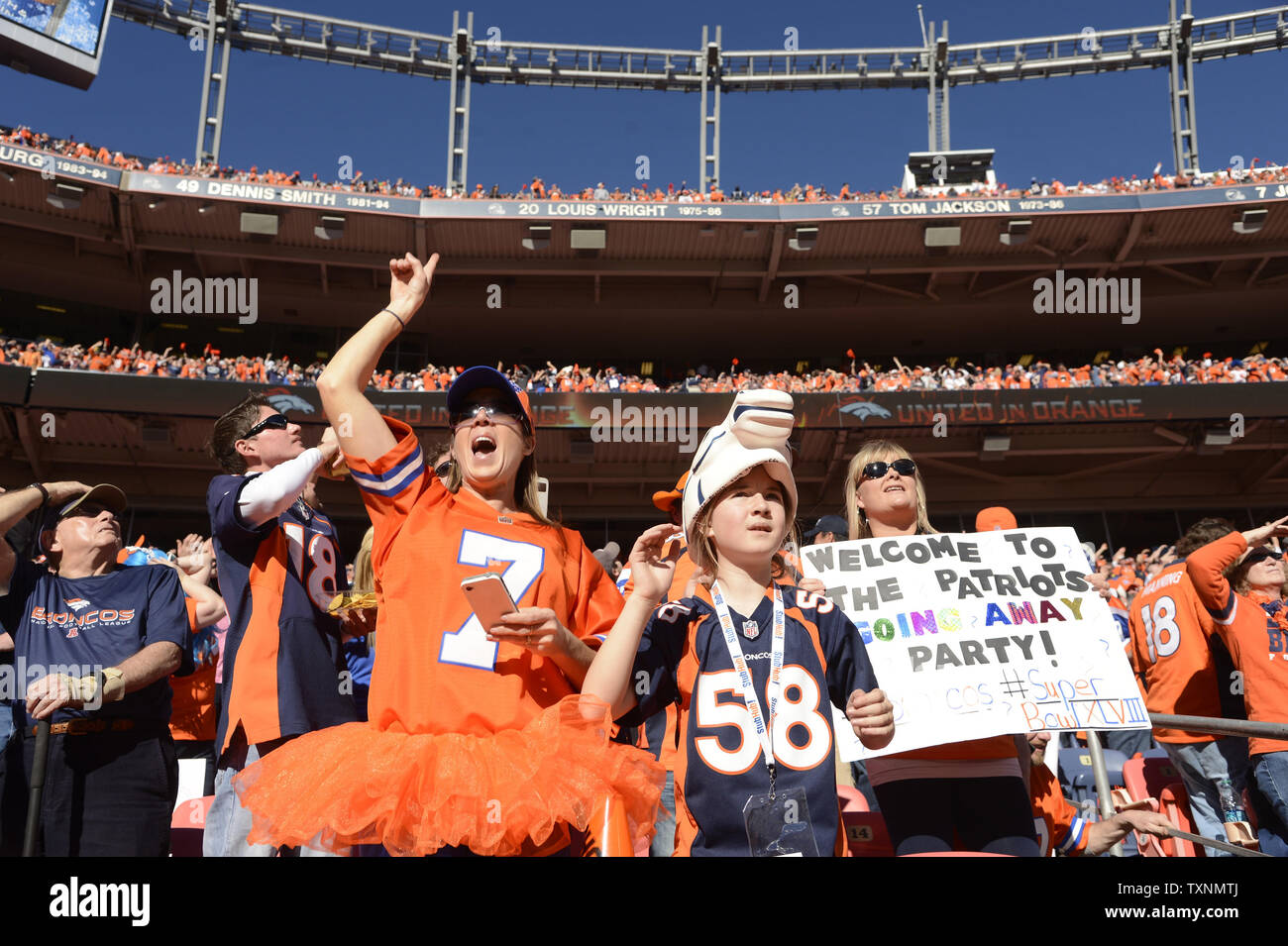 Denver Broncos fans cheer while wearing Thanksgiving Turkey hats during the  second half against the New York Giants at Invesco Field at Mile High in  Denver on November 26, 2009. Denver (7-4)