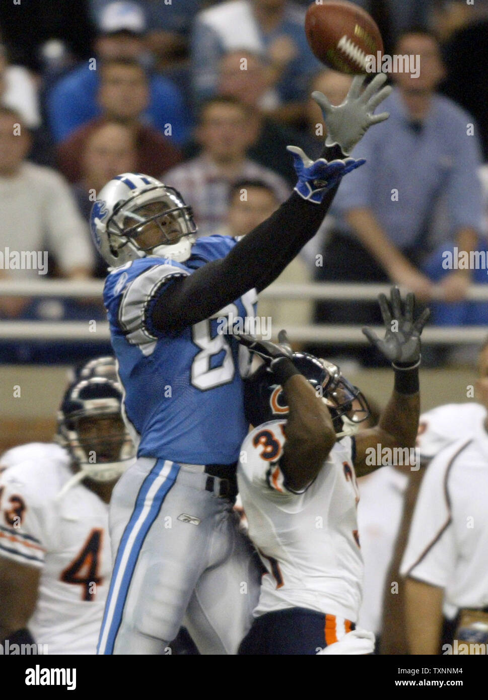 Texas CB Chykie Brown prepares for the snap as the #2 Texas Longhorns  battle the Baylor Bears in a Big 12 showdown! (Credit Image: © Steven  Leija/Southcreek Global/ZUMApress.com Stock Photo - Alamy