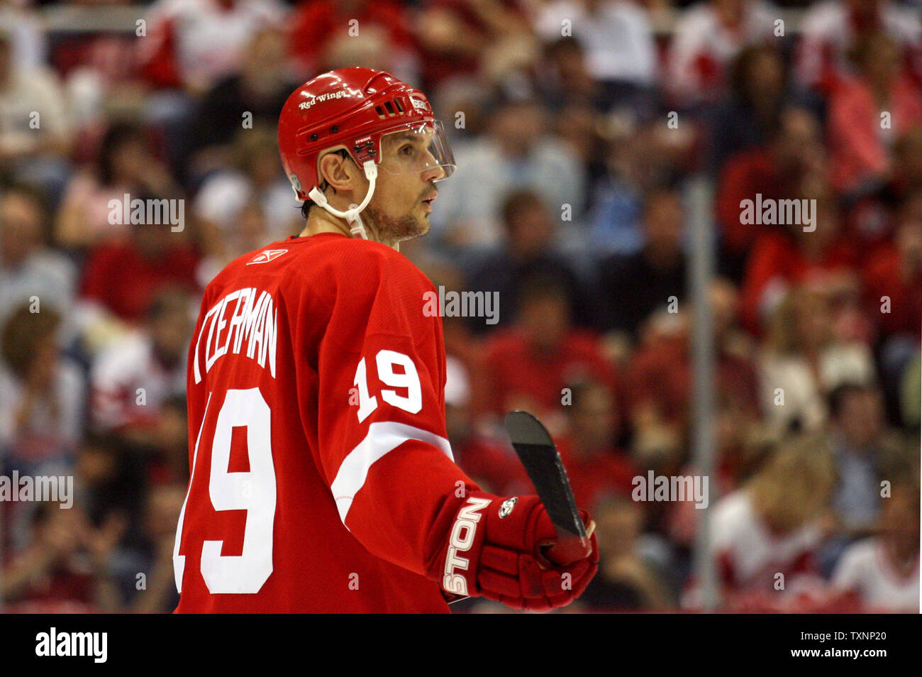 Photo gallery: Steve Yzerman in a Red Wings uniform through the years