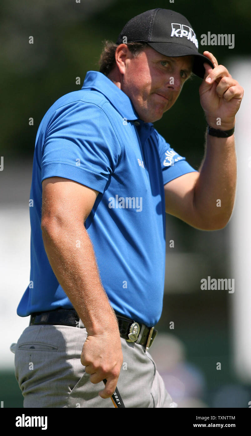 phil mickelson hat