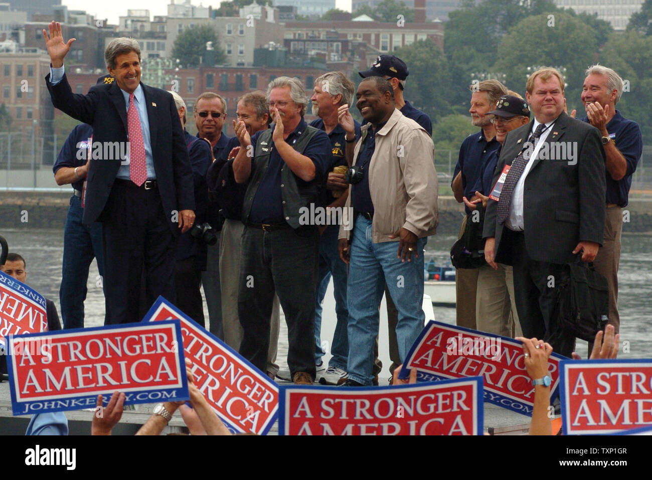 Swift boat crew hi-res stock photography and images - Alamy