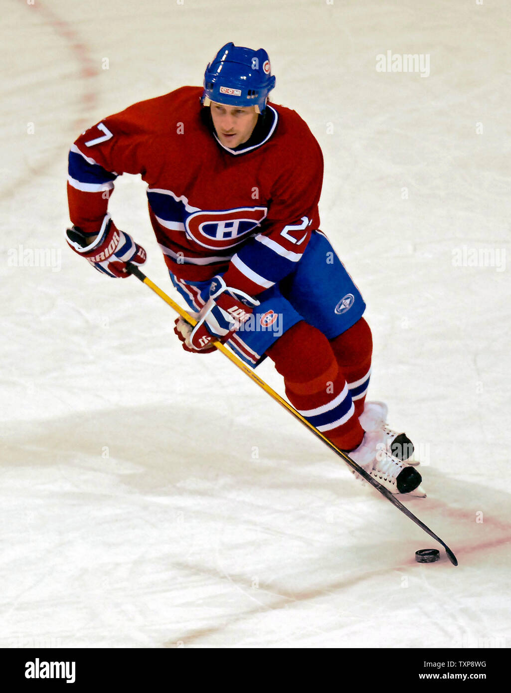 Montreal Canadiens right wing forward Alexei Kovalev (27) starts a play from his own end against the New York Islanders in the third period at the Bell Centre in Montreal, Canada on February 3, 2007. The Islanders defeated the Canadiens 4-2. (UPI Photo/Ed Wolfstein) Stock Photo