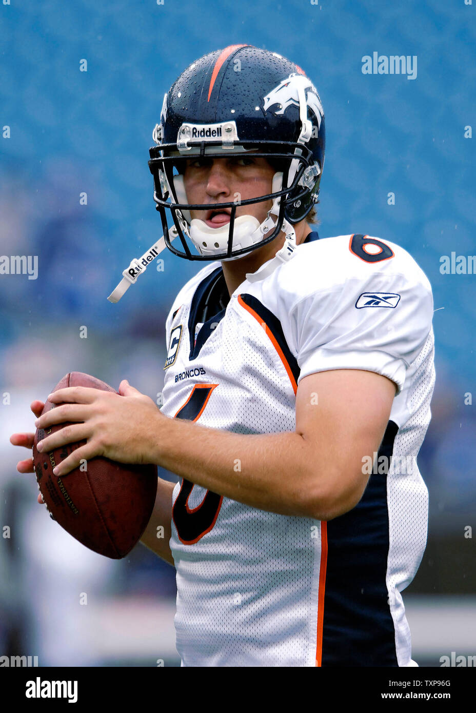 Denver broncos quarterback jay cutler hi-res stock photography and