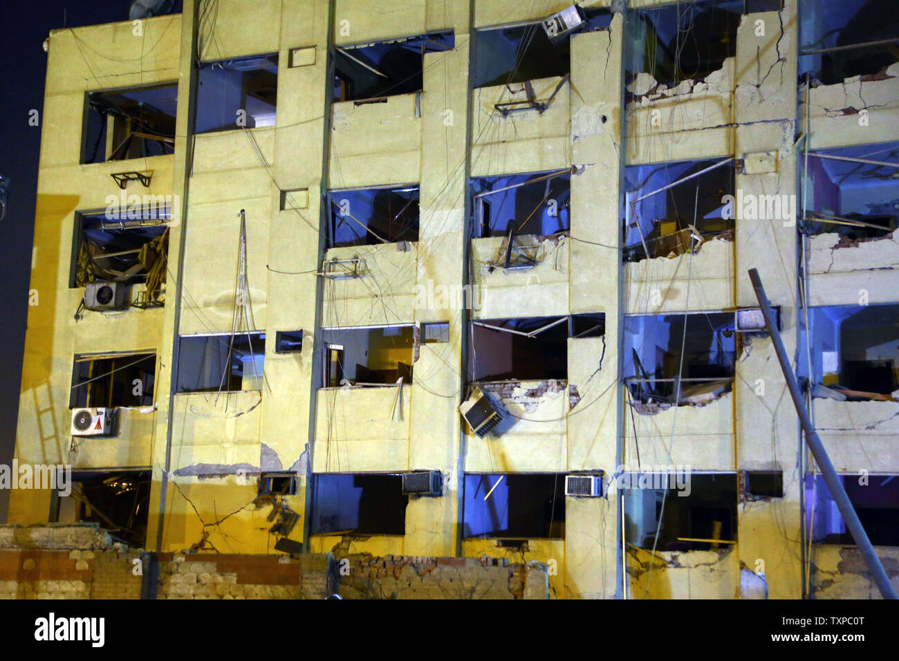 Exploded view car hi-res stock photography and images - Alamy