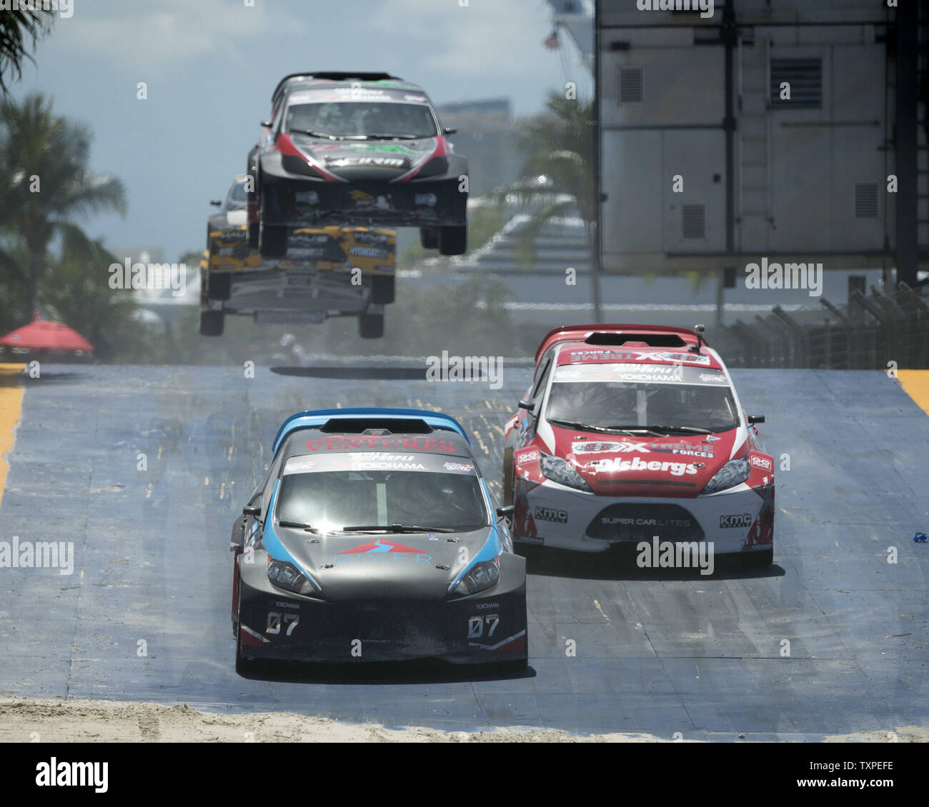 Lyre Racing Track Collete davis hi-res stock photography and images - Alamy
