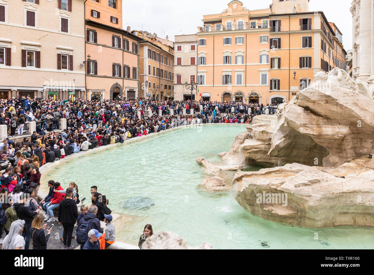 Discover Rome’s Iconic Fountains: A Tourist’s Guide to Eternal Waterworks