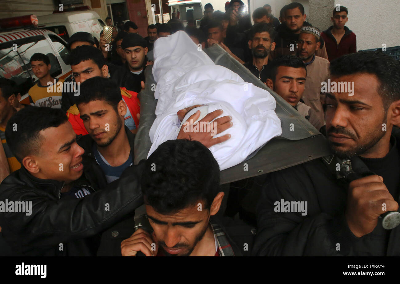 Abu yousef hires stock photography and images Alamy