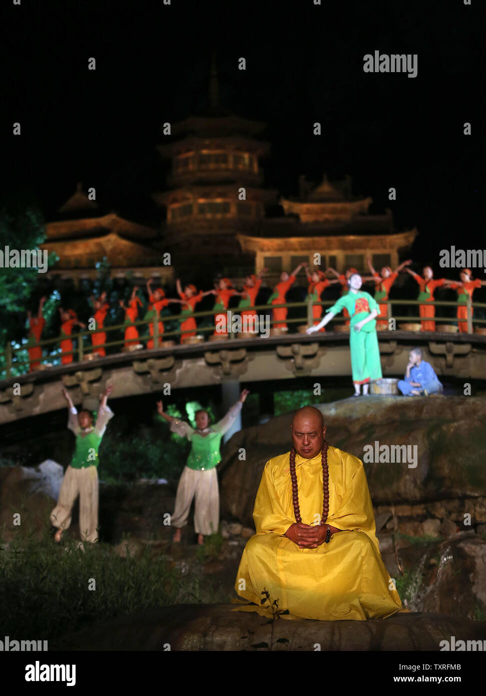 Shaolin Zen Music Ritual Shaolin monk ritual hi-res stock photography and images - Alamy