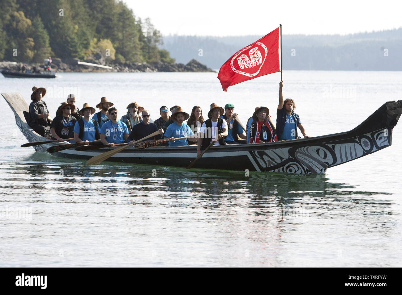 Royal canoe landing hires stock photography and images Alamy