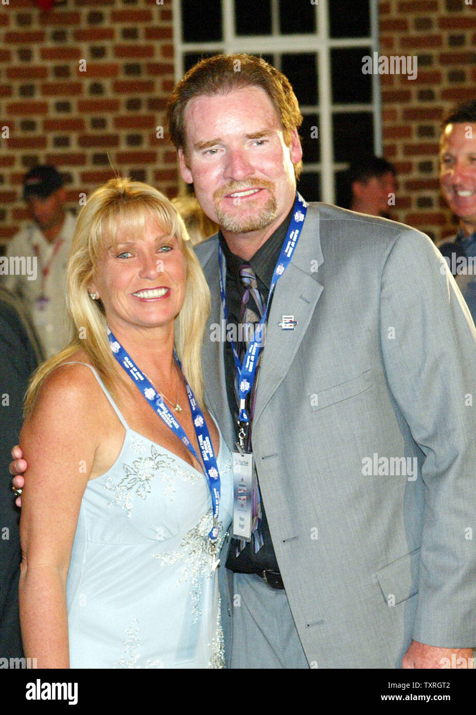 Baseball Hall of Fames newest inductee Wade Boggs poses for a photograph  with wife Debbie as they enter the National Baseball Hall of Fame and  Museum for an evening reception in Cooperstown